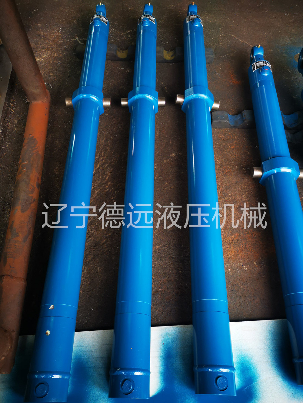 HSGL01系(xì)列液壓缸(gāng)（中部鉸軸(zhou)）