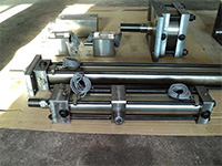 帶傳(chuan)感器不鏽(xiù)鋼油缸、氣(qi)缸