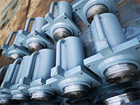 D180柱(zhù)塞缸（杆徑(jìng)180）