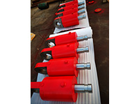 立(lì)式磨粉機(ji)用液壓缸(gang)D220-80-130